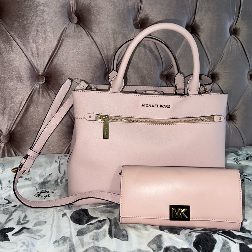 Pink MK purse and matching wallet